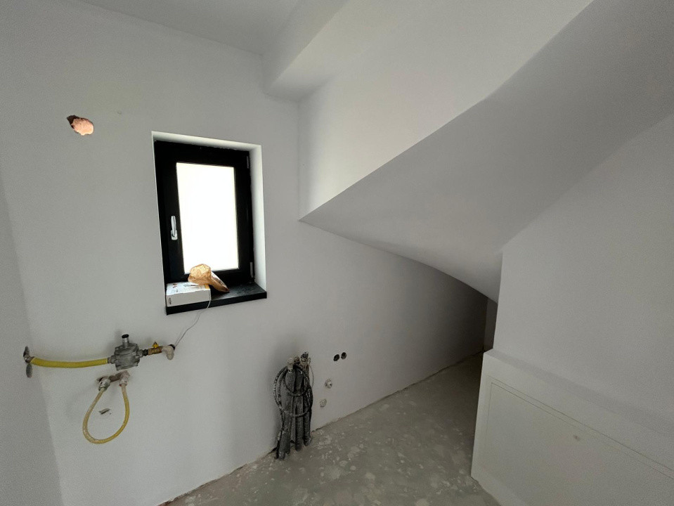 Casa individuala 4 camere - 270 mp teren-Construcție noua-  Cristian, Sibiu 