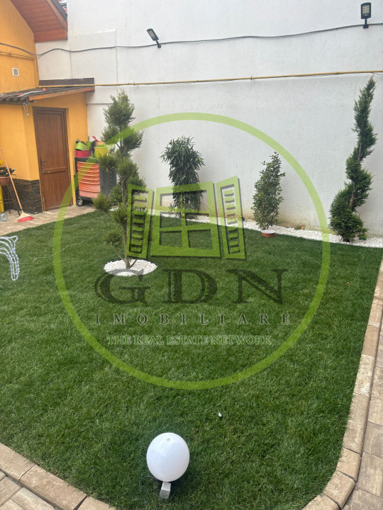 Complex de 2 case moderne  suprafata totala de 245mp mobilate, zona Terezian