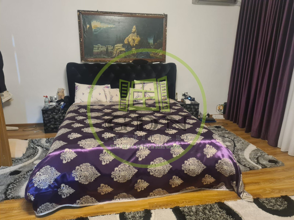 Complex de 2 case moderne  suprafata totala de 245mp mobilate, zona Terezian