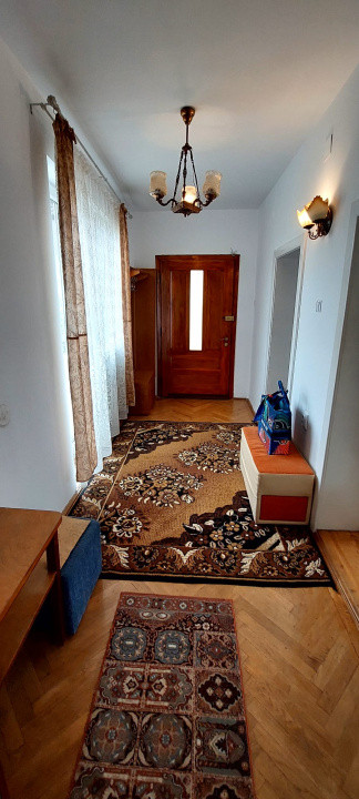 Casa 2 camere si curte de  500mp,spre inchiriere in Valea Aurie