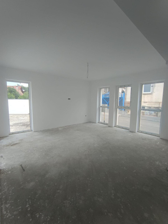 Casă individuală 3 camere, singur în curte -construcție nouă, Gușterița-Sibiu 