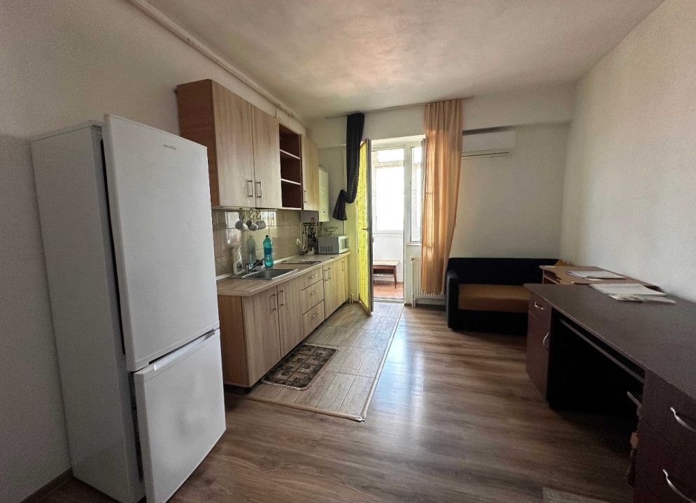 Apartament de închiriat, 2 camere, zona Bulevardul Mihai Viteazu, 52mp utili
