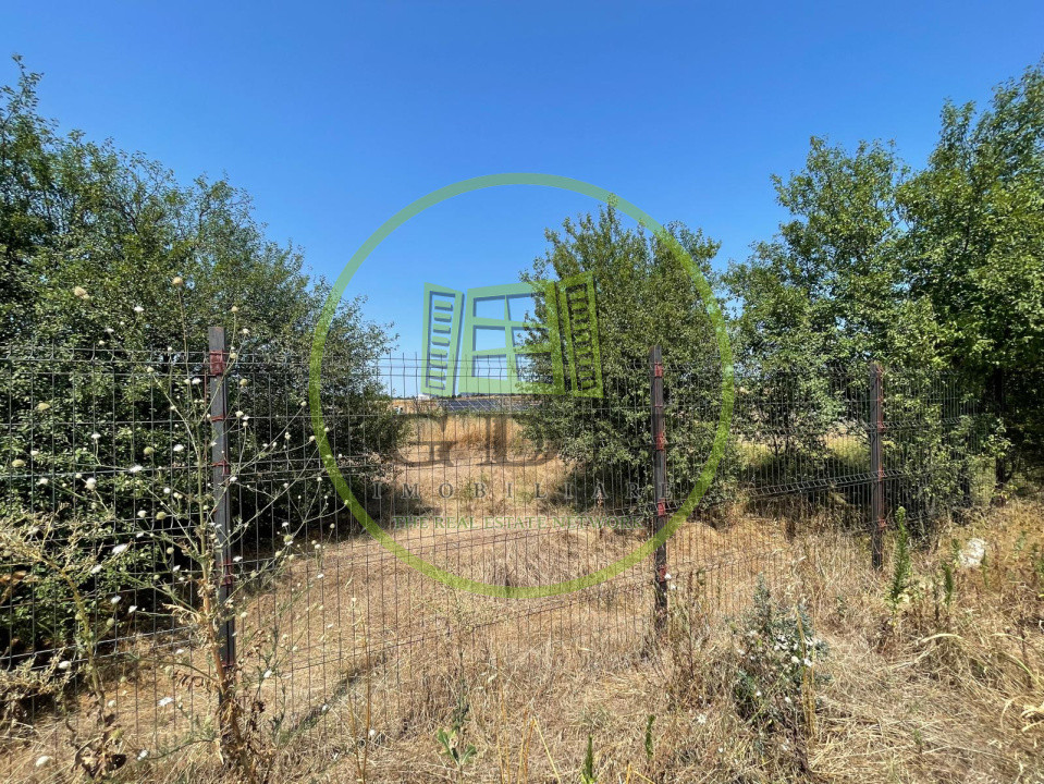 Teren intravilan 1174mp în Dudovicești cu deschiderea de 41m POT 35% CUT 1,05