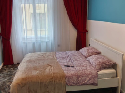 Garsonieră de închiriat, zona Centrală, 25mp utili