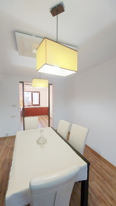 închiriere  casă  – Ghimbav, cu curte și 2 niveluri