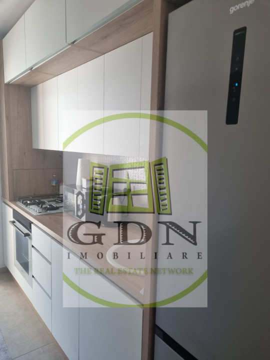 Inchiriere apartament cu 2 camere – Mihai Viteazul, bloc nou Cosmopolitlit