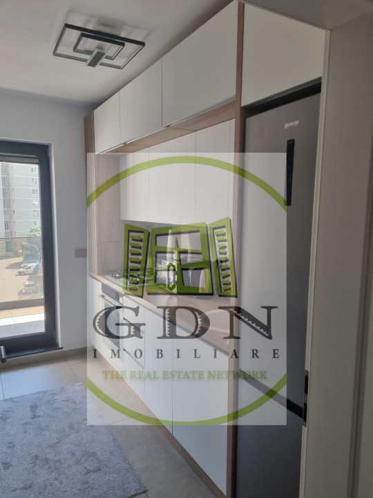 Inchiriere apartament cu 2 camere – Mihai Viteazul, bloc nou Cosmopolitlit
