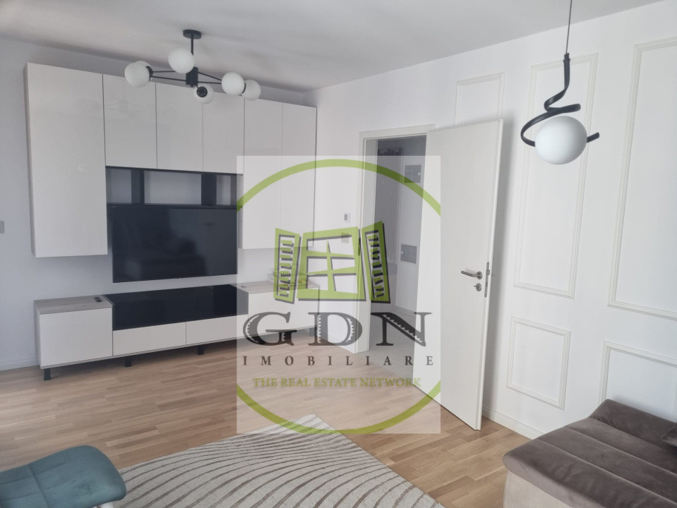 Inchiriere apartament cu 2 camere – Mihai Viteazul, bloc nou Cosmopolitlit