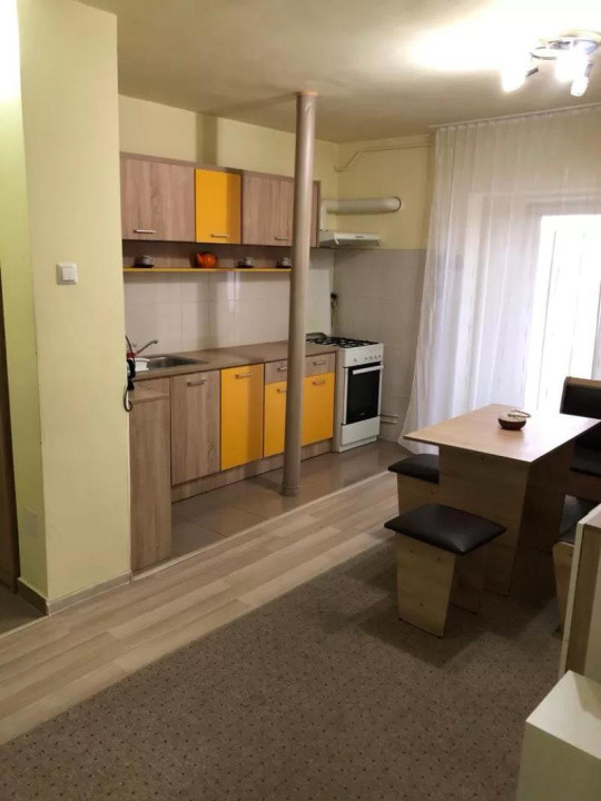 Închiriere apart. cu 2 camere, Gheorgheni, spre centru (Cipariu)