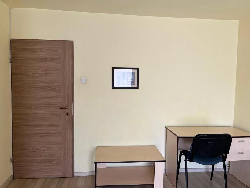 Închiriere apart. cu 2 camere, Gheorgheni, spre centru (Cipariu)
