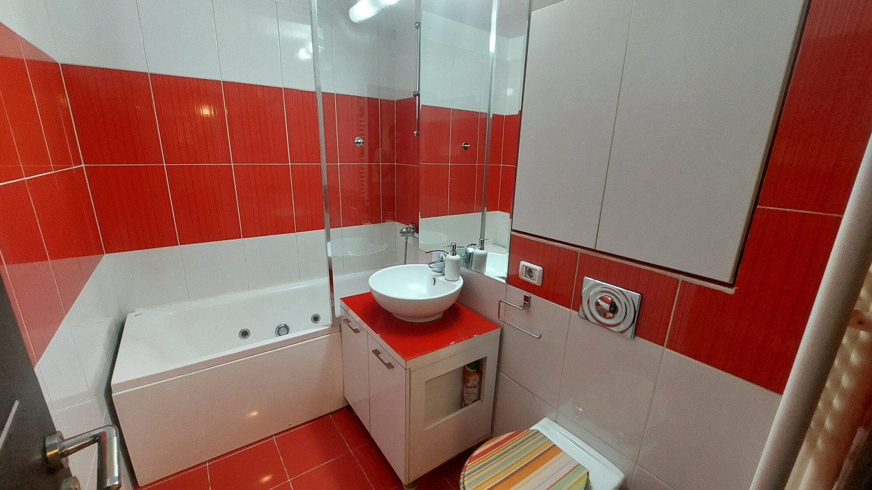 Apartament doua camere decomandat, etajul 1, Brazda zona Guliver