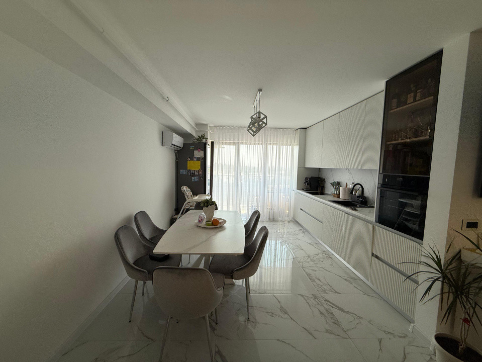 Apartament 3 camere open-space, 88mp+terasa , George Enescu, Liceul de Chimie 