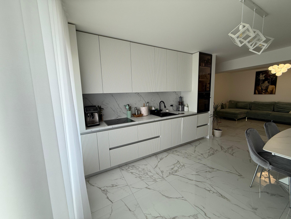Apartament 3 camere open-space, 88mp+terasa , George Enescu, Liceul de Chimie 