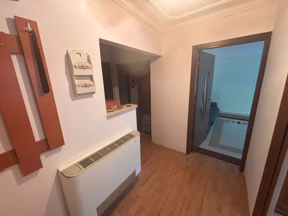 Apartament 3 camere de vânzare – Zona Gării, str. Longinescu