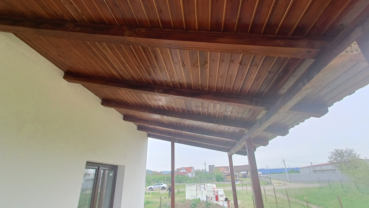 Casă nouă la stadiu finisat de vânzare în Reghin