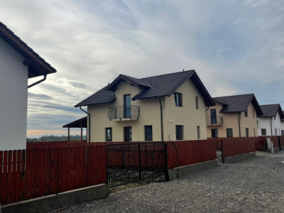 Casă nouă de vânzare în Reghin