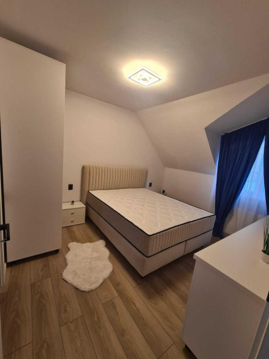 Închiriere apart. de lux cu 3 camere, 90 mp., Semicentral
