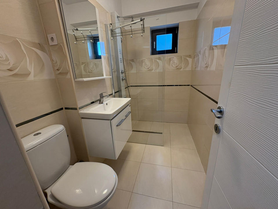 Apartament, 3 camere, decomandat, 67 mp, Cartier Rovine