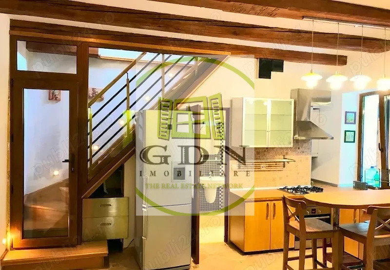 Închiriere apartament 2 camere Centru Vechi Brașov