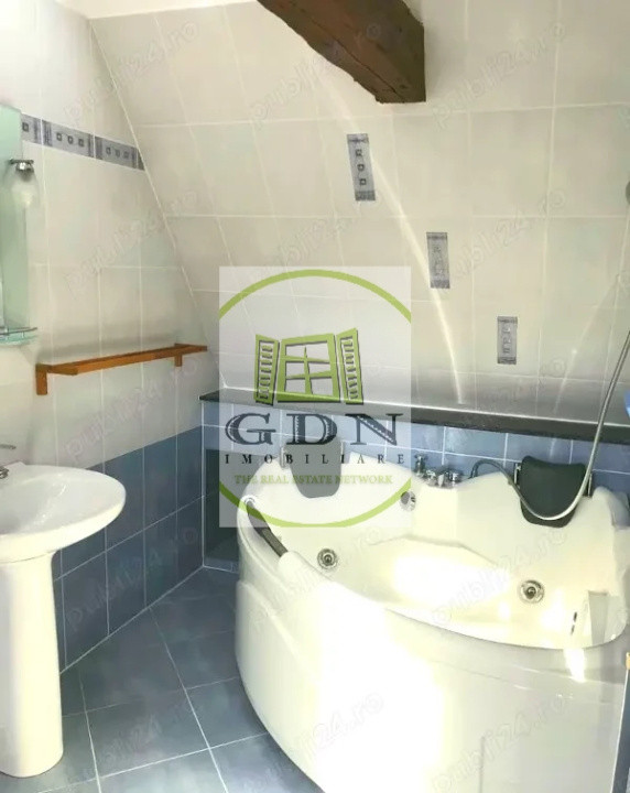 Închiriere apartament 2 camere Centru Vechi Brașov