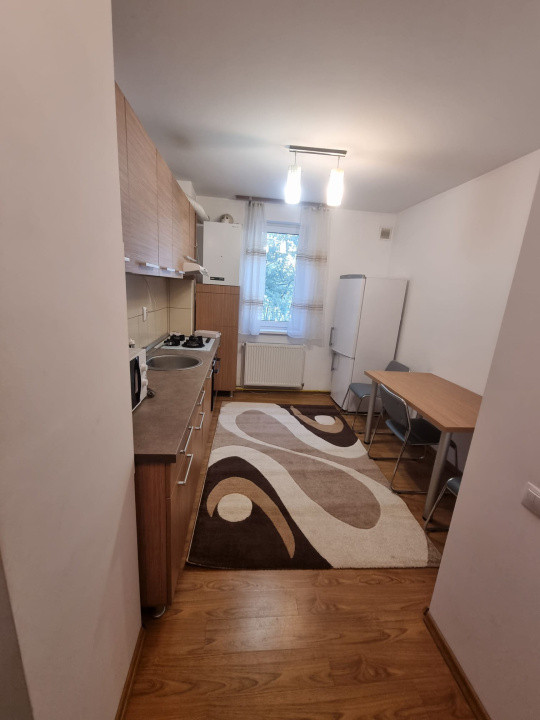 Închiriere apart. cu 2 camere, Gheorgheni, 600 Eur