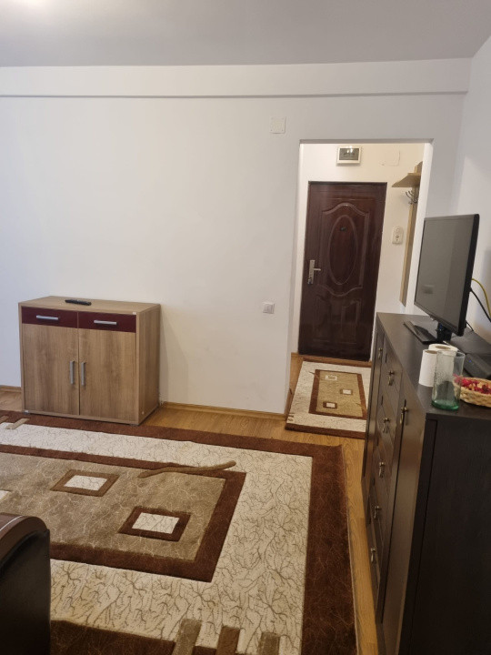 Închiriere apart. cu 2 camere, Gheorgheni, 600 Eur