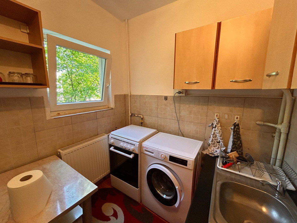 Închiriere apart. cu 1 cameră, 24 mp., Zorilor, 350 EUR