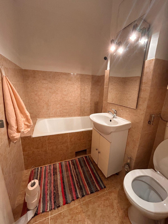 Închiriere apart. cu 1 cameră, 24 mp., Zorilor, 350 EUR