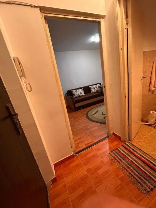Închiriere apart. cu 1 cameră, 24 mp., Zorilor, 350 EUR