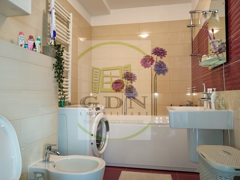 Inchiriere apartament 2 camere vis a vis Coresi, Brașov