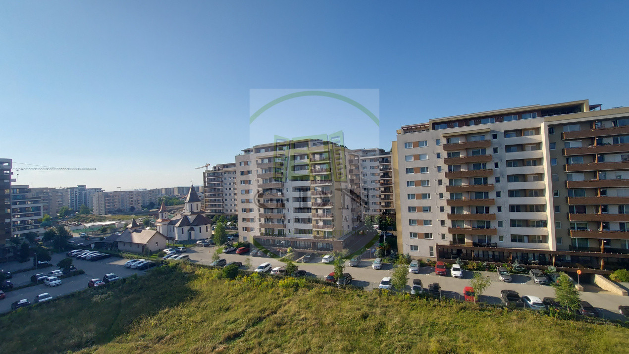 Inchiriere apartament 2 camere vis a vis Coresi, Brașov