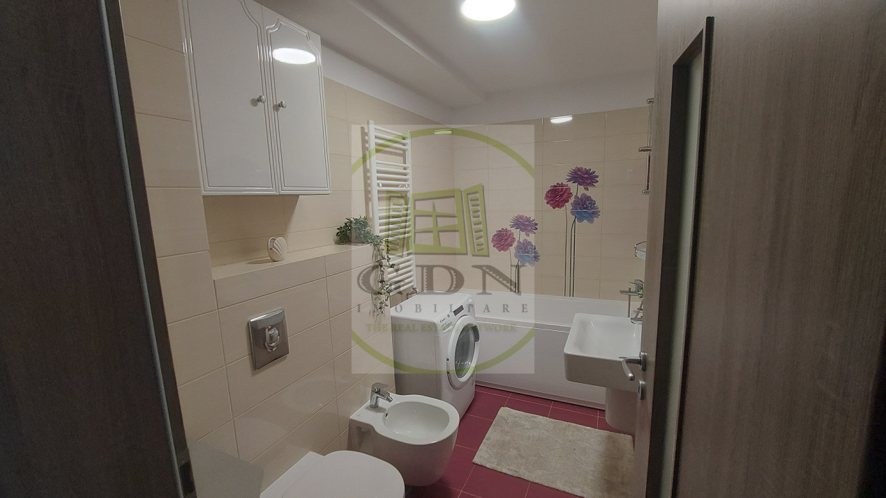 Inchiriere apartament 2 camere vis a vis Coresi, Brașov