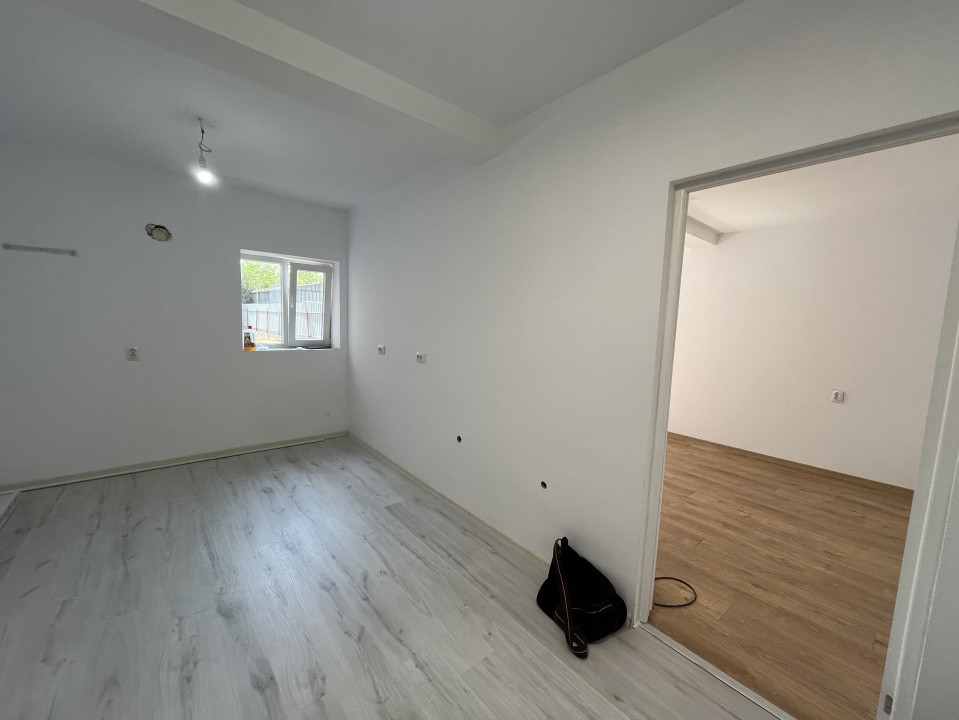 Apartament central de vânzare 