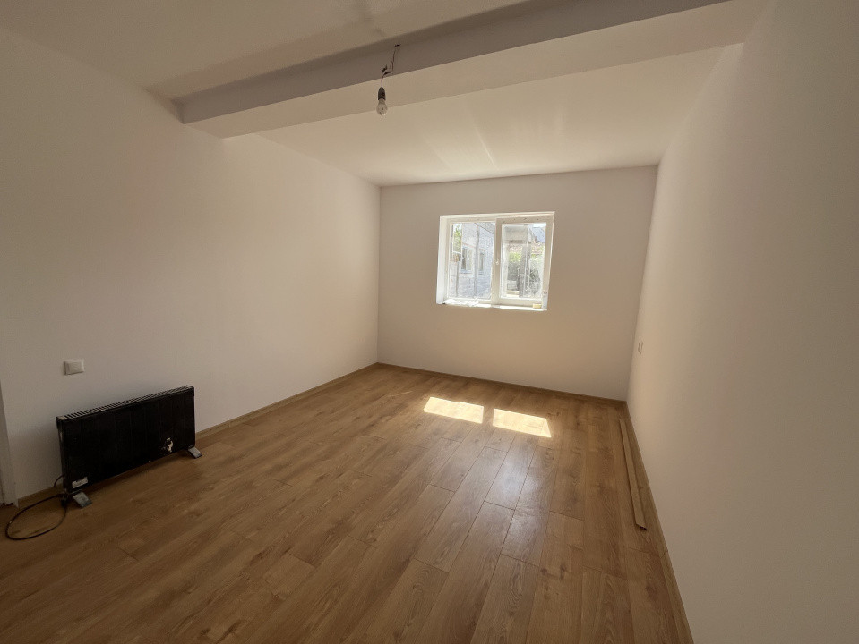 Apartament central de vânzare 