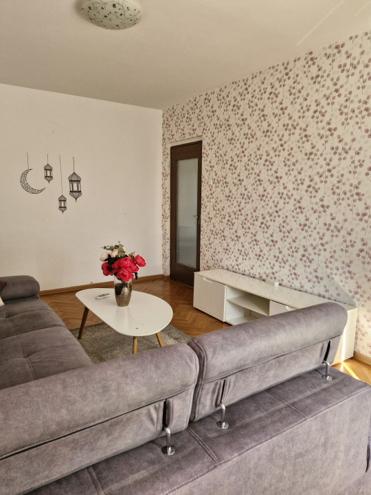Apartament 3 camere - 70 mp - Vasile Aaron,Sibiu