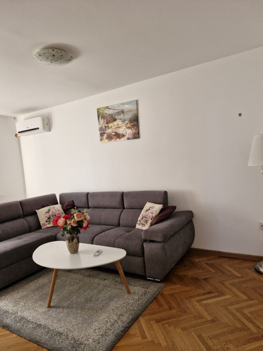Apartament 3 camere - 70 mp - Vasile Aaron,Sibiu