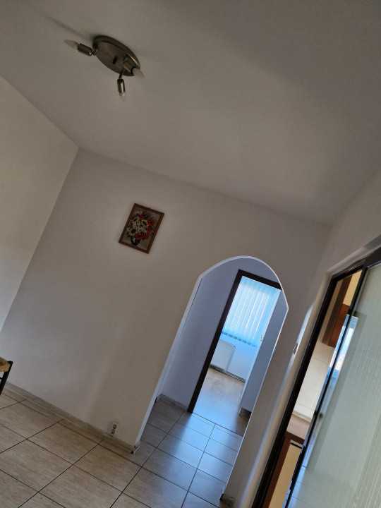 Apartament 3 camere - 70 mp - Vasile Aaron,Sibiu