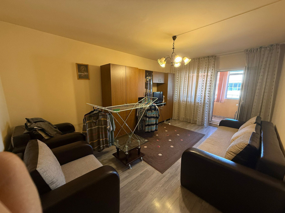 Apartament 2 camere decomandat, 57 mp, Lapus Arges, Zona Metal Lemn