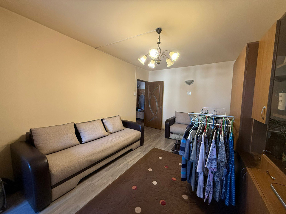 Apartament 2 camere decomandat, 57 mp, Lapus Arges, Zona Metal Lemn