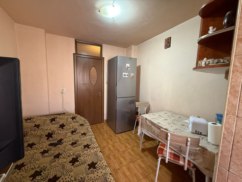 Apartament 2 camere decomandat, 57 mp, Lapus Arges, Zona Metal Lemn