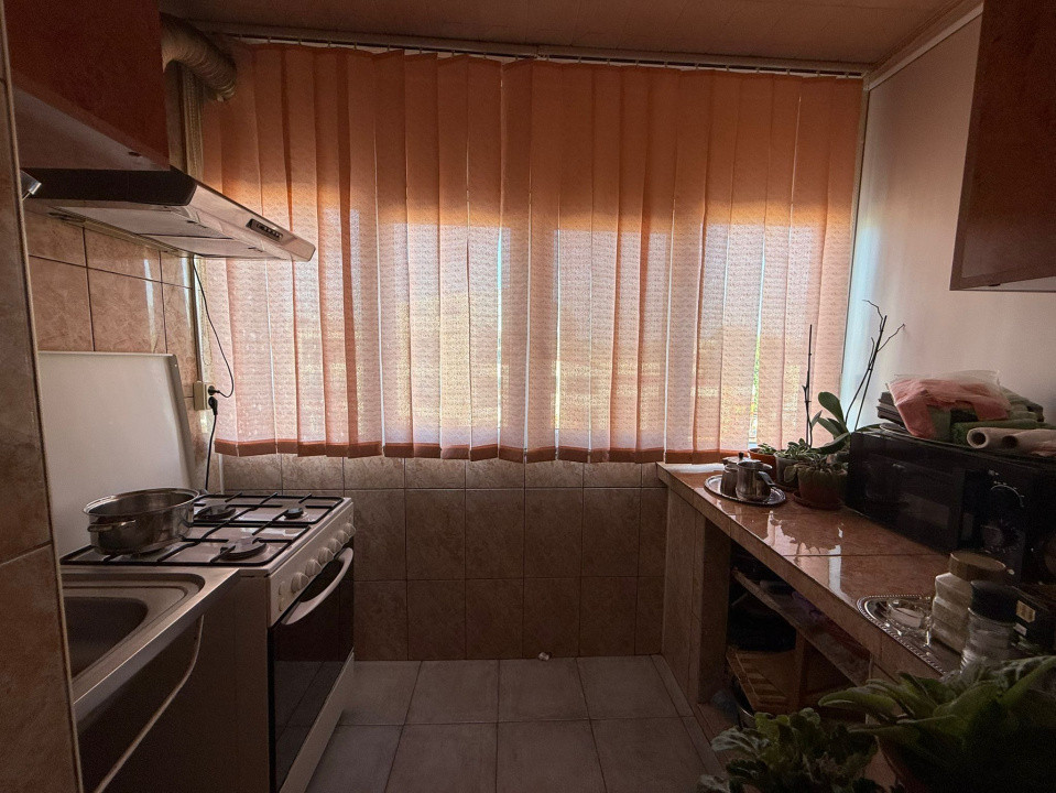 Apartament 2 camere decomandat, 57 mp, Lapus Arges, Zona Metal Lemn