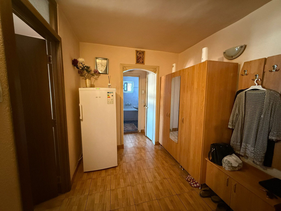 Apartament 2 camere decomandat, 57 mp, Lapus Arges, Zona Metal Lemn