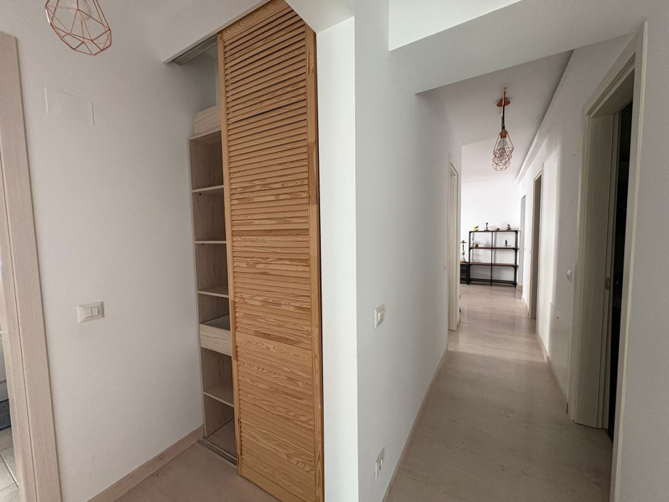 Apartament, 3 camere, 80 mp, Lapus Arges , Zona Trenul Pierdut