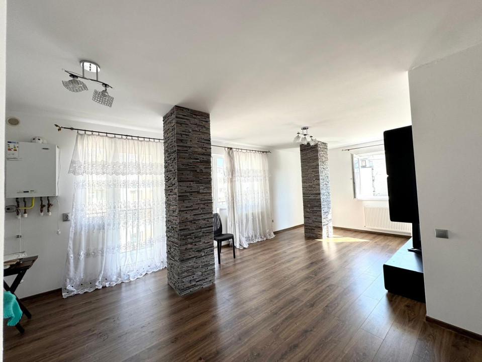 Apartament cu 3 camere de vanzare - etaj 2 - Marasesti bloc relativ nou