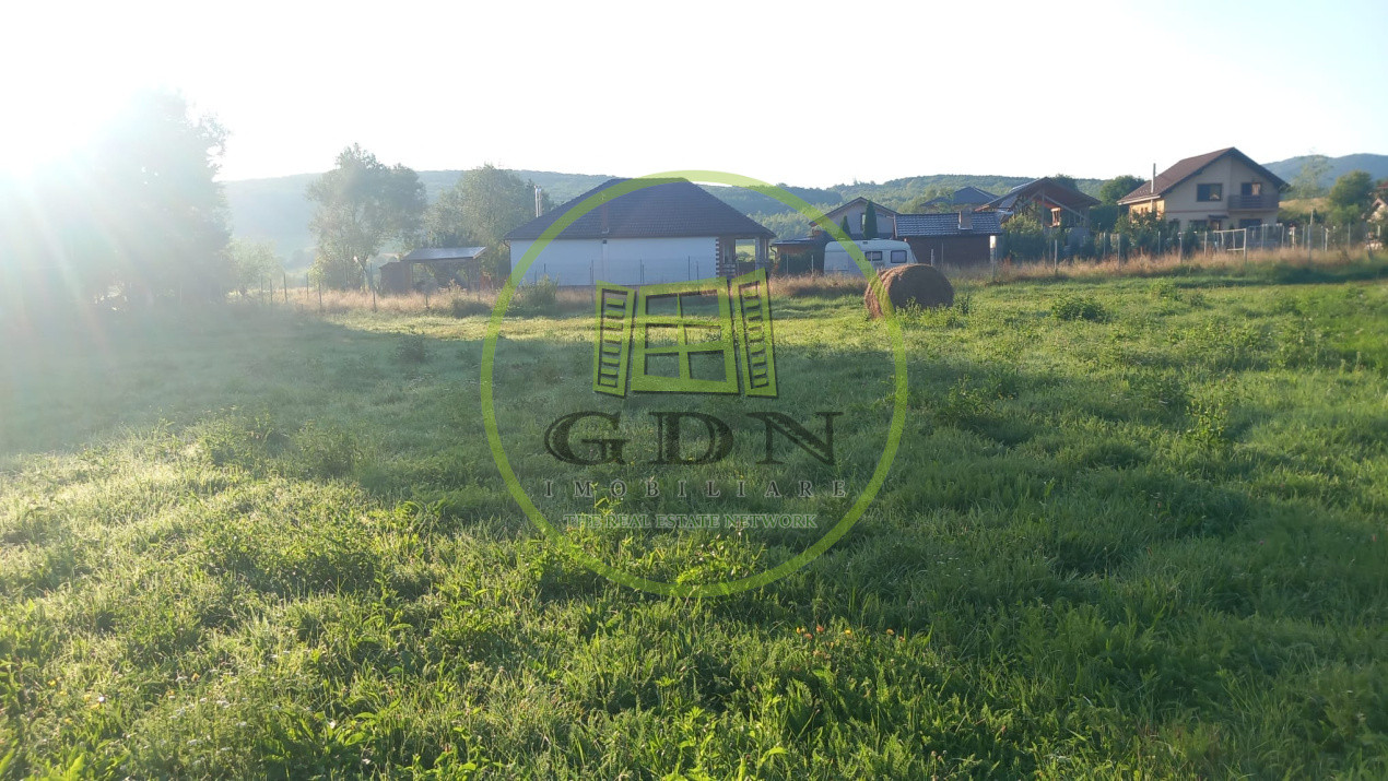 Teren intravilan  |  821 mp | de vânzare- Tocile-Sadu