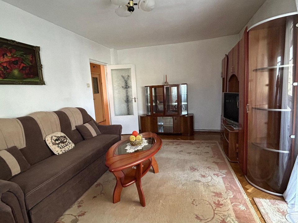 Închiriere apart. cu 3 cam., 64 mp., Mănăștur, 599 EUR