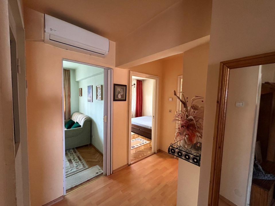 Închiriere apart. cu 3 cam., 64 mp., Mănăștur, 599 EUR