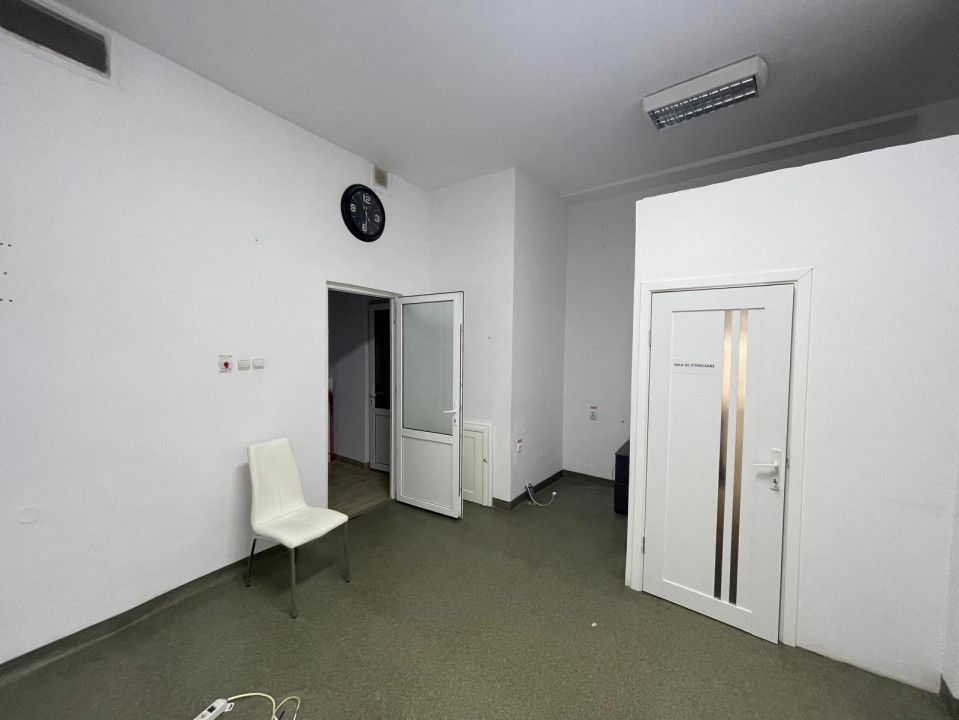 Spațiu comercial, 35mp, Calea Bucuresti, zona McDonald's