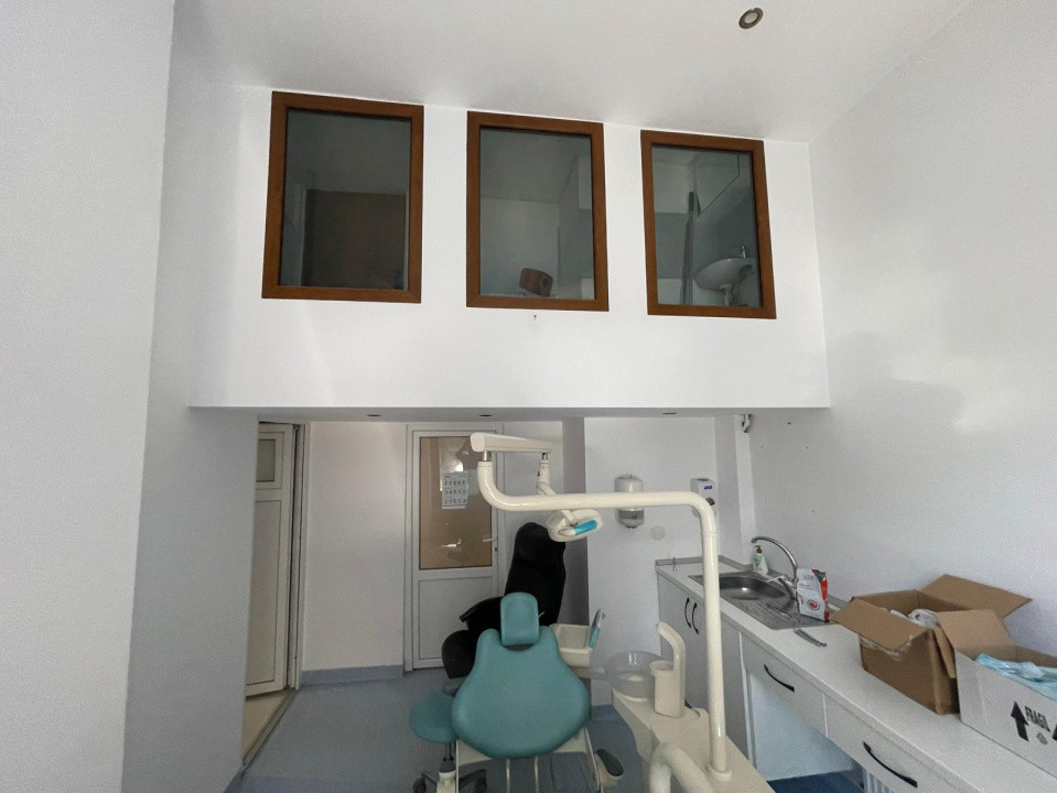 Spațiu comercial zona McDonald s 35,21mp pretabil cabinet medical