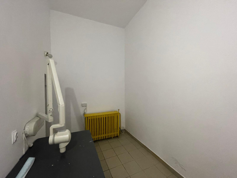 Spațiu comercial zona McDonald s 35,21mp pretabil cabinet medical